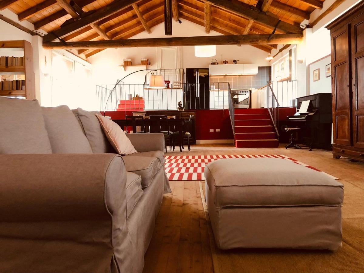 La Casa Nei Campi Villa Badia Pavese Luaran gambar