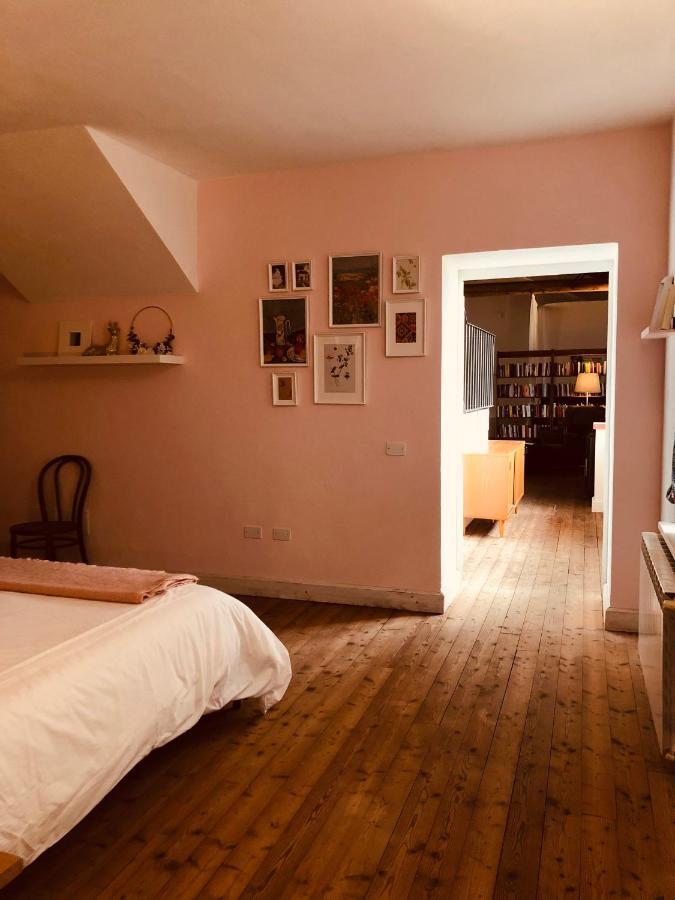La Casa Nei Campi Villa Badia Pavese Luaran gambar